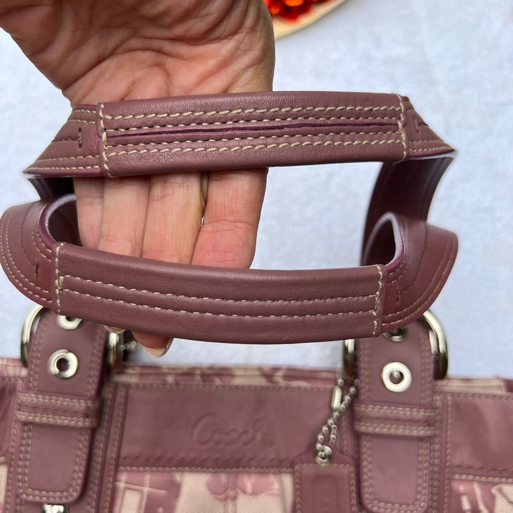 Coach Signature All Over Carriage Leather Satchel -Light Purple Y2K - Picture 9 of 13
